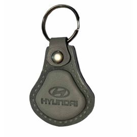 Kožená kľúčenka Hyundai šedá