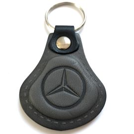 Kožená kľúčenka Mercedes šedá